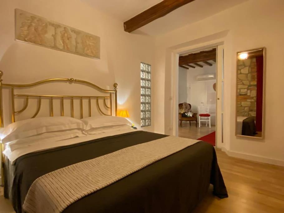 San Lorenzo Apartment In Red Floransa Dış mekan fotoğraf